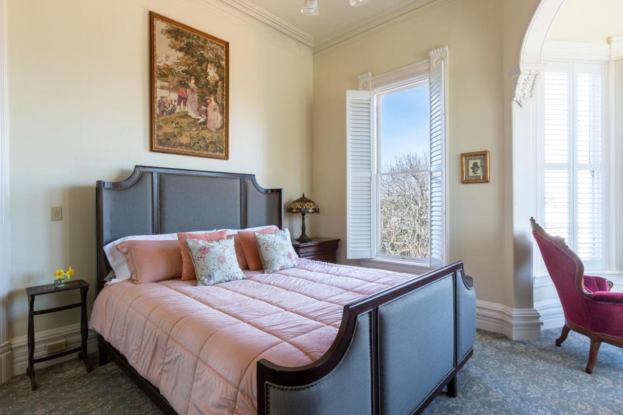 Pinc Lady Mansion Inn *