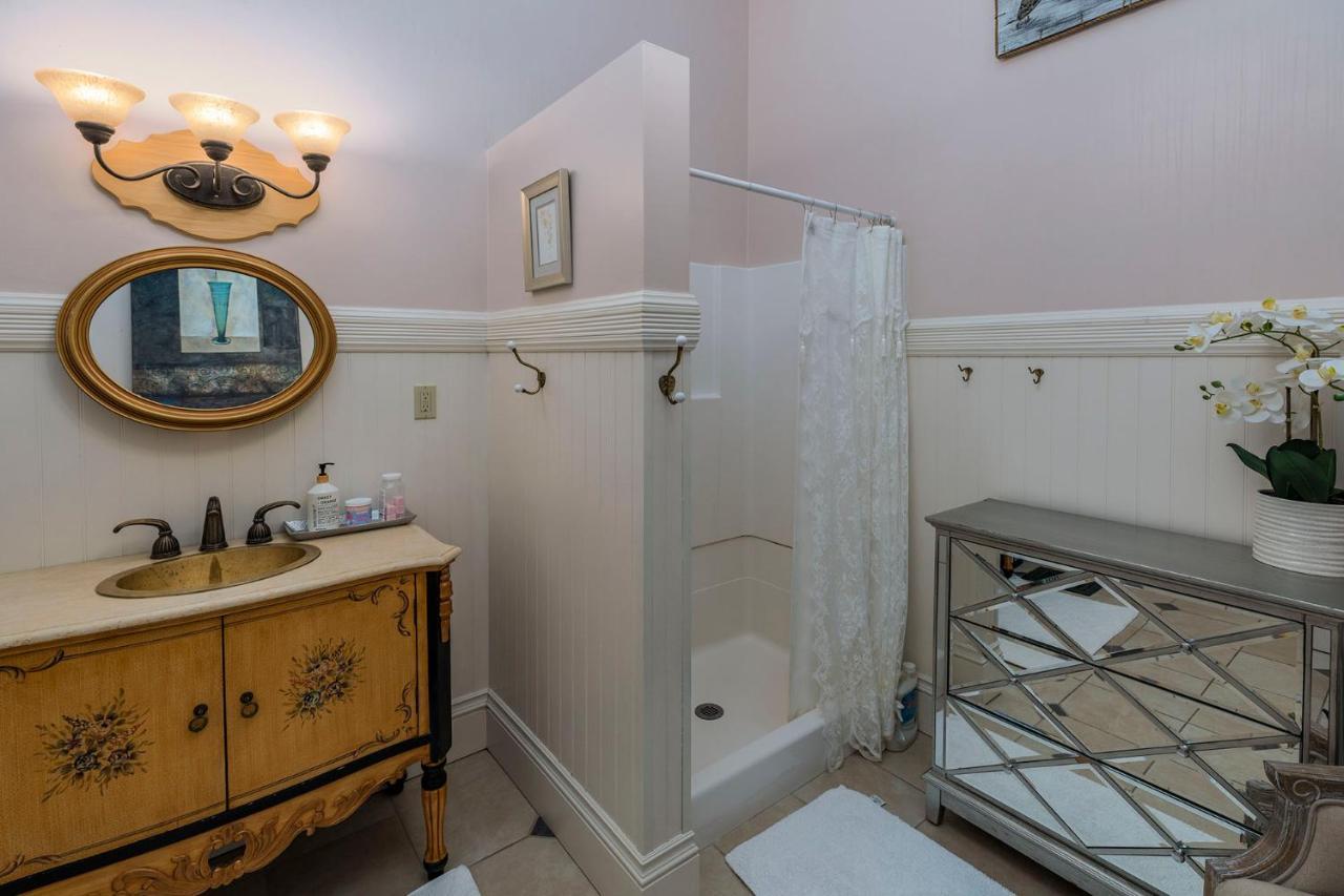Inn Pinc Lady Mansion *