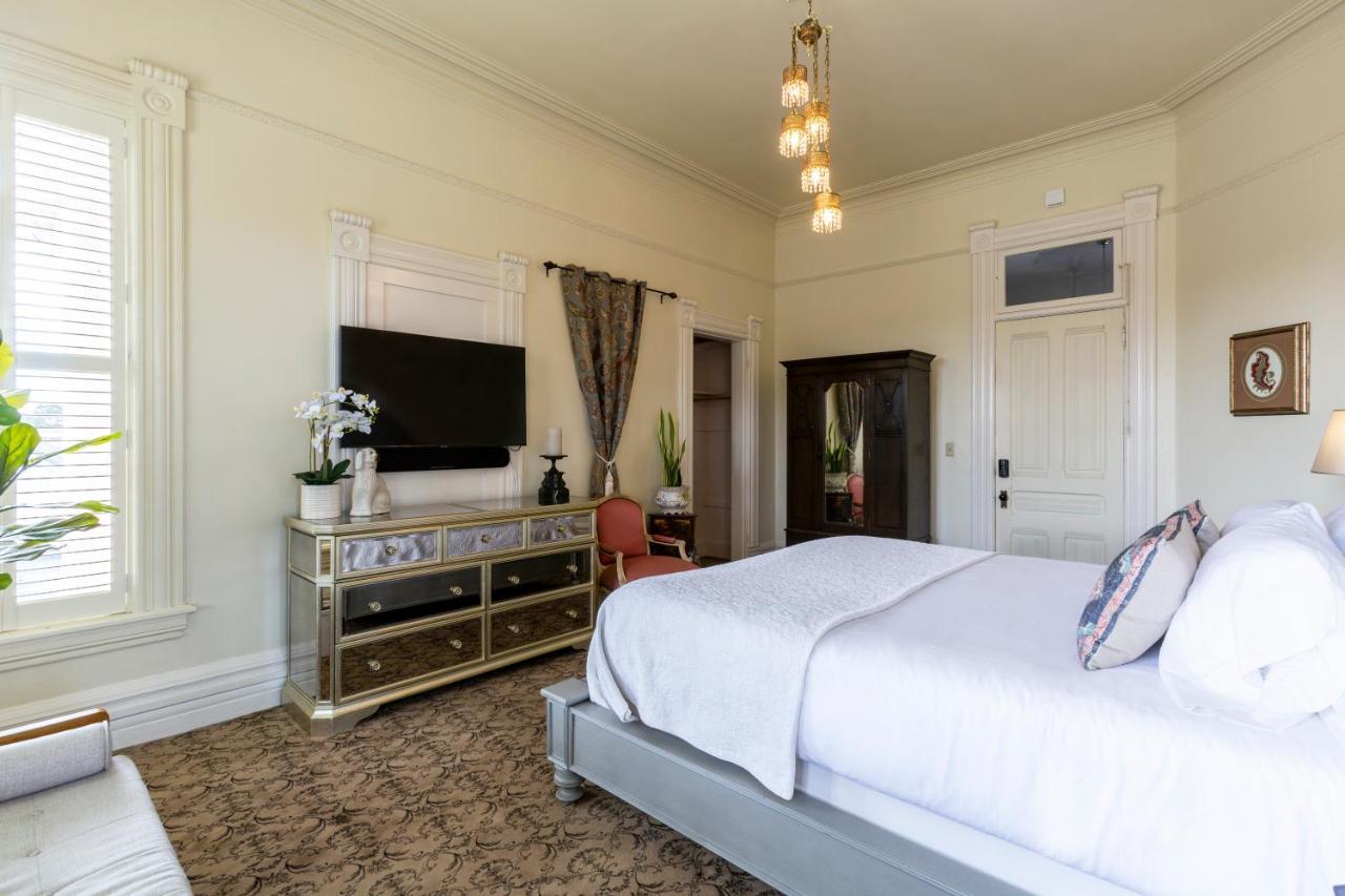 Inn Pinc Lady Mansion